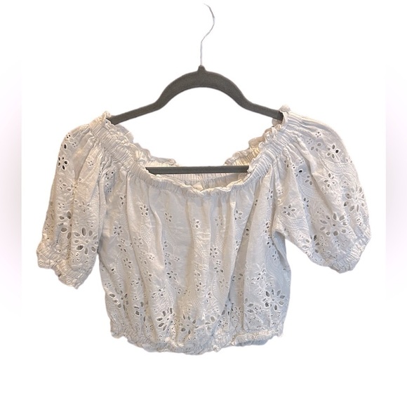 Honey Punch Lace White Embroidered Crop Blouse Off the Shoulder Size Small - Picture 1 of 3